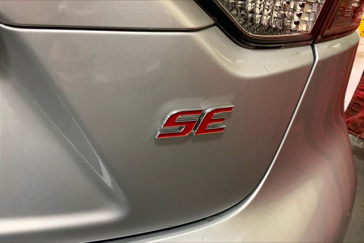 Used 2026 Toyota Corolla SE FWD image 10
