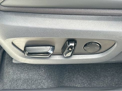 New 2026 Lexus TX 500h AWD image 37