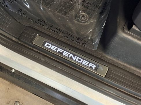 Used 2022 Land Rover Defender 110 X AWD/4WD image 21
