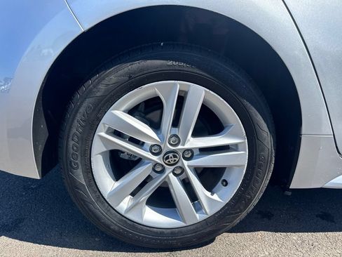 Used 2021 Toyota Corolla SE FWD image 9