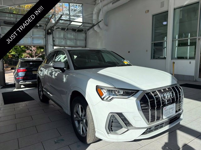 Used 2024 Audi Q3 2.0T Premium w/ Convenience Package AWD/4WD image 6