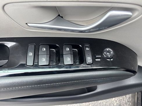 Used 2023 Hyundai Tucson SEL image 17