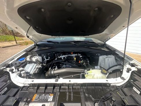 New 2026 Ford Explorer Active image 24