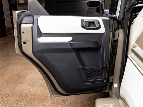 Used 2026 Ford Bronco Heritage Edition image 37