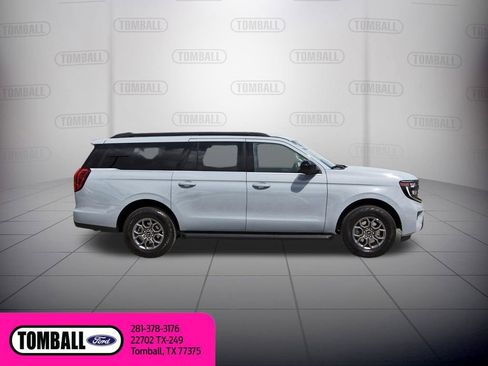 Certified 2025 Ford Expedition Max Active image 8