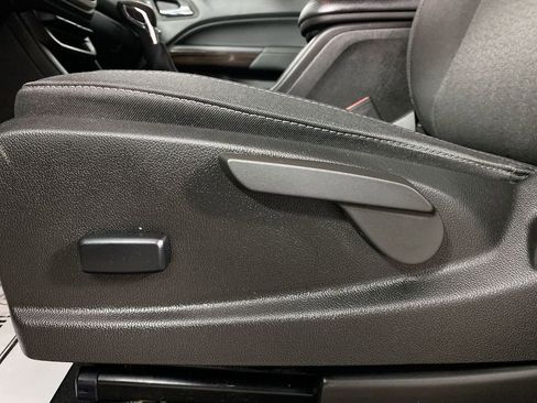 Used 2022 GMC Canyon Elevation w/ Trailering Package image 12