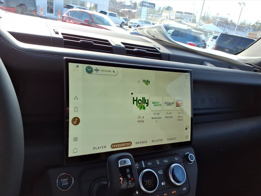 New 2026 Land Rover Defender 110 X-Dynamic SE AWD/4WD image 19