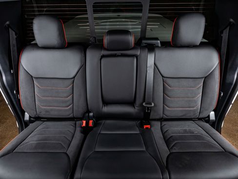 Used 2026 Ford F250 Lariat w/ Black Appearance Package image 34