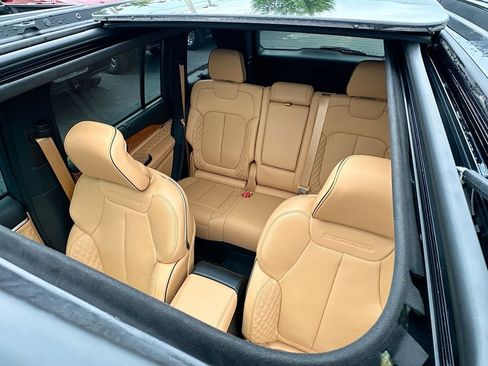 New 2025 Jeep Grand Cherokee Summit image 29