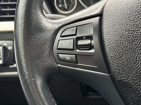 Used 2015 BMW 320i Sedan RWD image 27