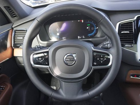 Used 2024 Volvo XC90 T8 Plus w/ Protection Package image 51