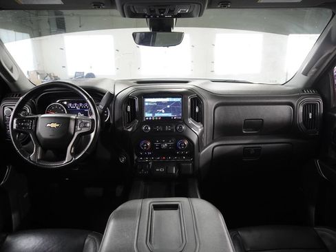 Used 2019 Chevrolet Silverado 1500 LTZ w/ LTZ Premium Package AWD/4WD image 10