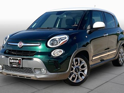 Used 2016 FIAT 500L Trekking FWD image 1