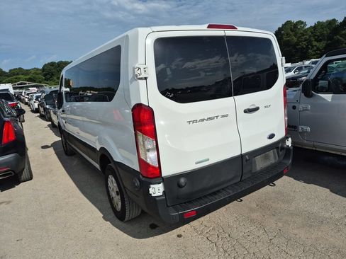 Used 2024 Ford Transit 350 XLT RWD image 3
