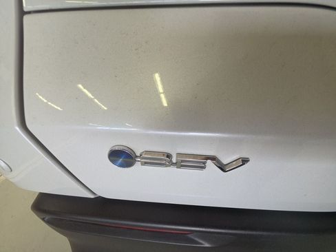 Used 2024 Toyota bZ4X FWD image 11