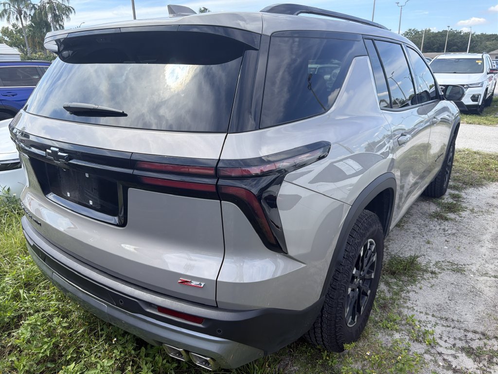 Used 2026 Chevrolet Traverse Z71 w/ Driver Confidence Package AWD/4WD image 10