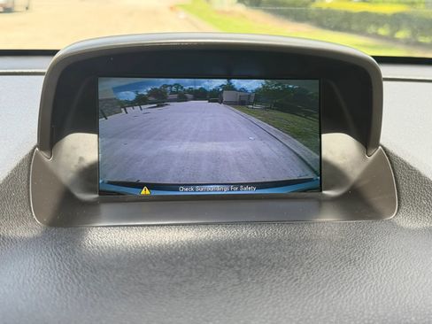 Used 2014 Buick Encore FWD image 19