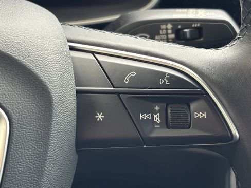 Used 2022 Audi Q3 2.0T Premium w/ Convenience Package image 20