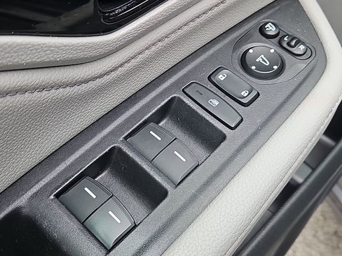 Used 2018 Honda Odyssey Elite image 22