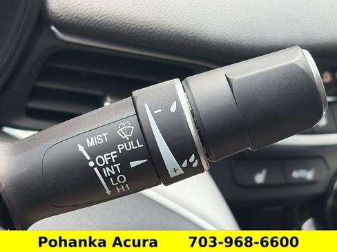 Used 2023 Acura TLX FWD image 12