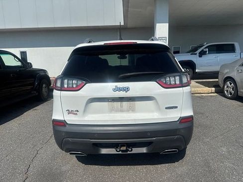 Used 2021 Jeep Cherokee Latitude Lux w/ Trailer Tow Group AWD/4WD image 5