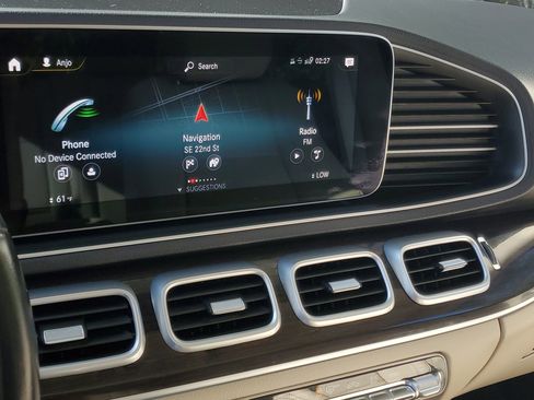 Used 2022 Mercedes-Benz GLE 350 w/ 3rd Row Seat Package image 24