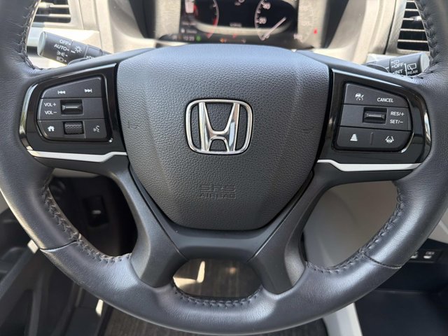 Used 2025 Honda Odyssey EX-L image 22