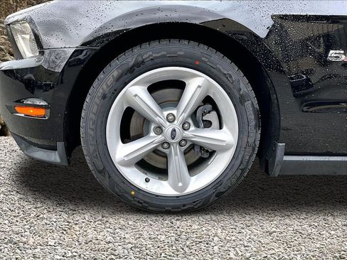 Used 2011 Ford Mustang GT Premium w/ Comfort Pkg image 9