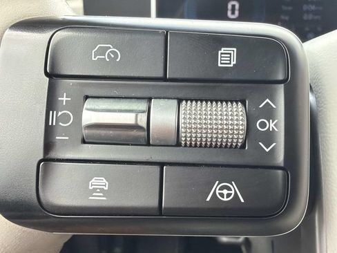 Used 2024 Hyundai Santa Fe SEL FWD image 21