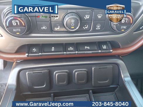 Used 2015 Chevrolet Silverado 1500 High Country w/ High Country Premium Package image 16