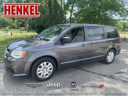 Used 2017 Dodge Grand Caravan SE w/ Power Window Group
