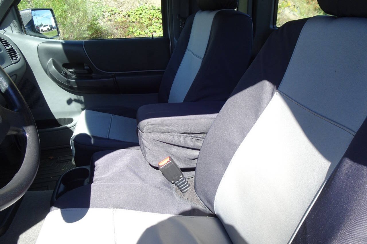 Used 2011 Ford Ranger XLT w/ Bright Trim Group AWD/4WD image 17