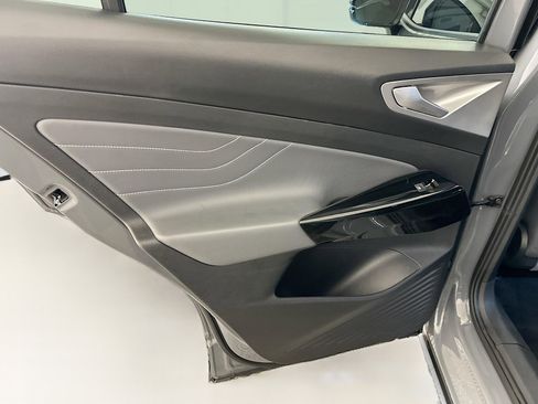 Used 2023 Volkswagen ID.4 Pro S AWD/4WD image 28