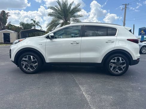 Used 2021 Kia Sportage EX AWD/4WD image 4