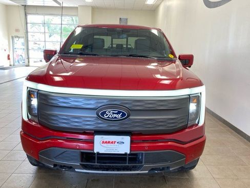 New 2025 Ford F150 Lightning Lariat w/ Max Trailer Tow Package image 3