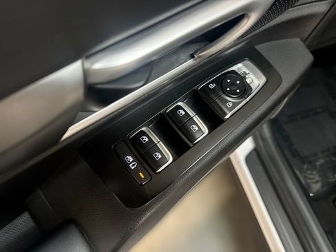 Used 2021 Kia Telluride S FWD image 16