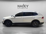 Certified 2022 Volkswagen Tiguan SE image 2