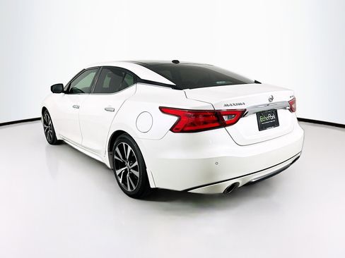 Used 2018 Nissan Maxima Platinum image 5
