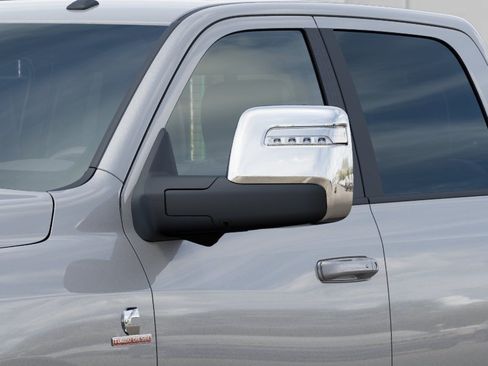 New 2026 RAM 2500 Laramie AWD/4WD image 12