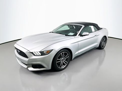 Used 2016 Ford Mustang Premium RWD image 3