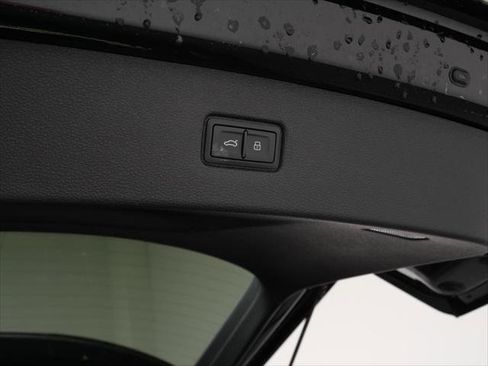 Certified 2025 Audi Q7 2.0T Premium AWD/4WD image 23
