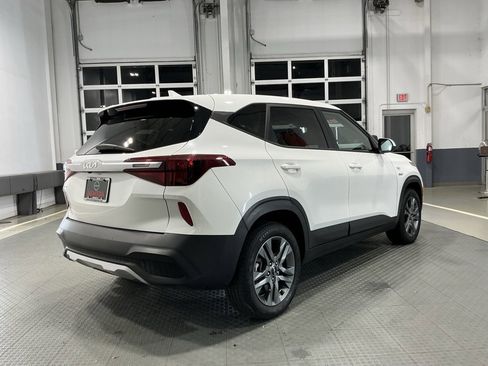 Used 2023 Kia Seltos LX image 36