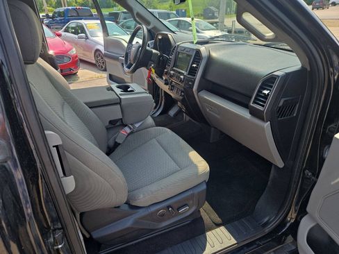 Used 2018 Ford F150 XLT w/ Equipment Group 302A Luxury AWD/4WD image 32