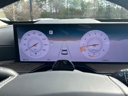 Used 2025 Genesis GV80 3.5T Prestige image 10