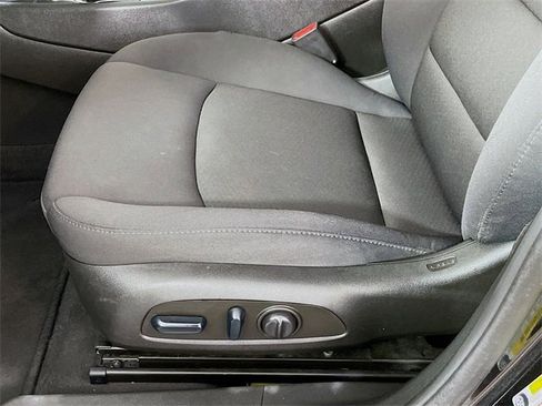 Certified 2022 Chevrolet Malibu LT image 22