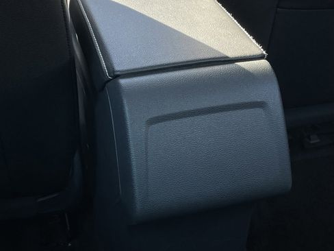 Used 2024 Volkswagen Jetta SE image 24