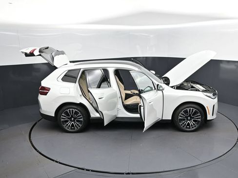 New 2026 BMW X3 xDrive30 w/ Convenience Package AWD/4WD image 50