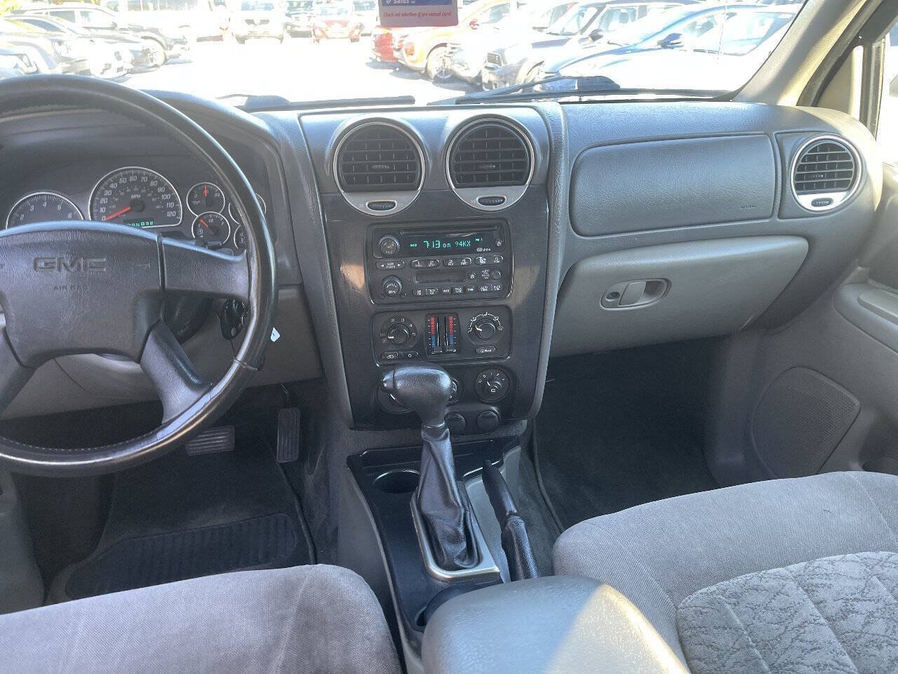 Used 2003 GMC Envoy SLE AWD/4WD image 16