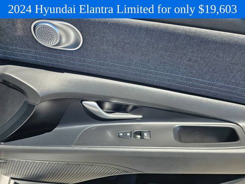 Used 2024 Hyundai Elantra Limited FWD image 10