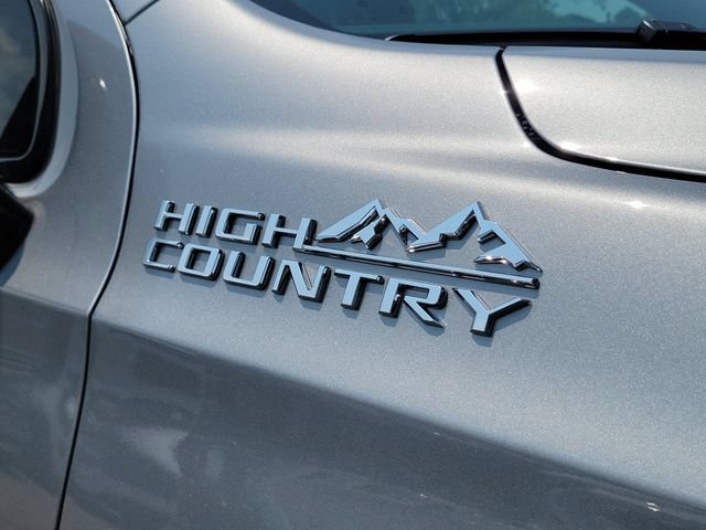 New 2026 Chevrolet Tahoe High Country w/ Sun And Tow Package AWD/4WD image 6